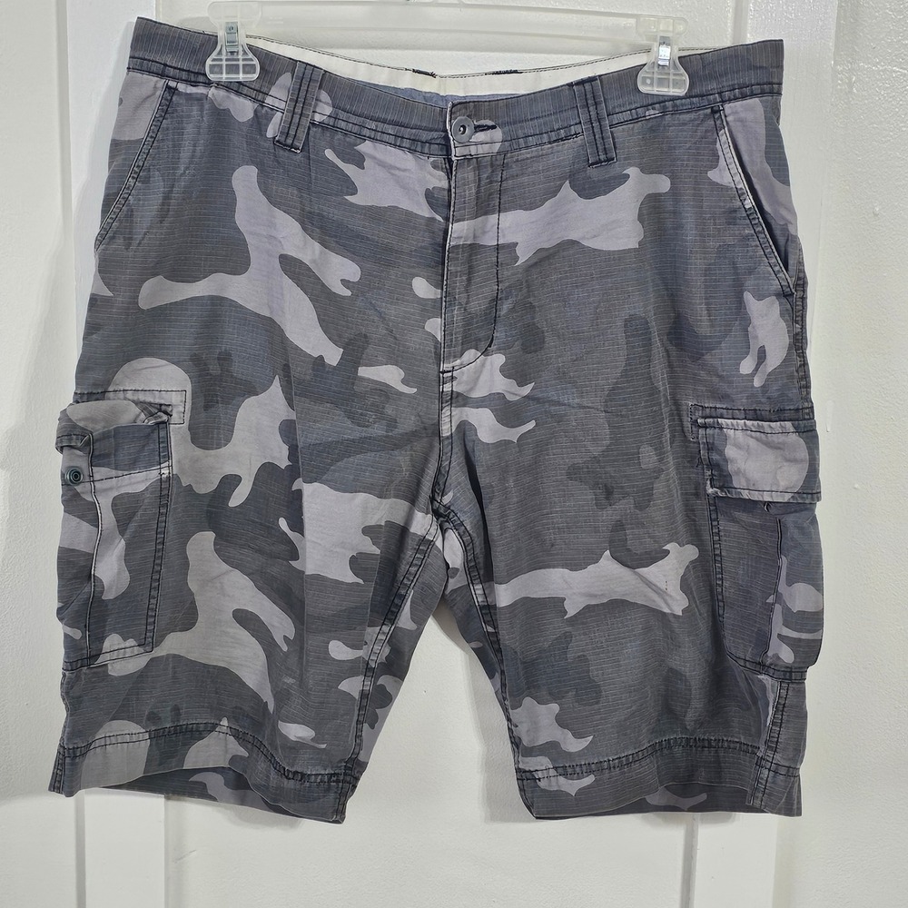 Foot Locker Mens Grey Camo Ripstop Cargo Shorts Size 38 Camouflage Streetwear